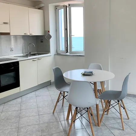 Vacanze Miramare Леванто