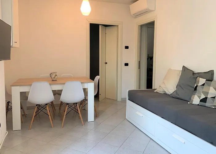 Vacanze Miramare * 레반토